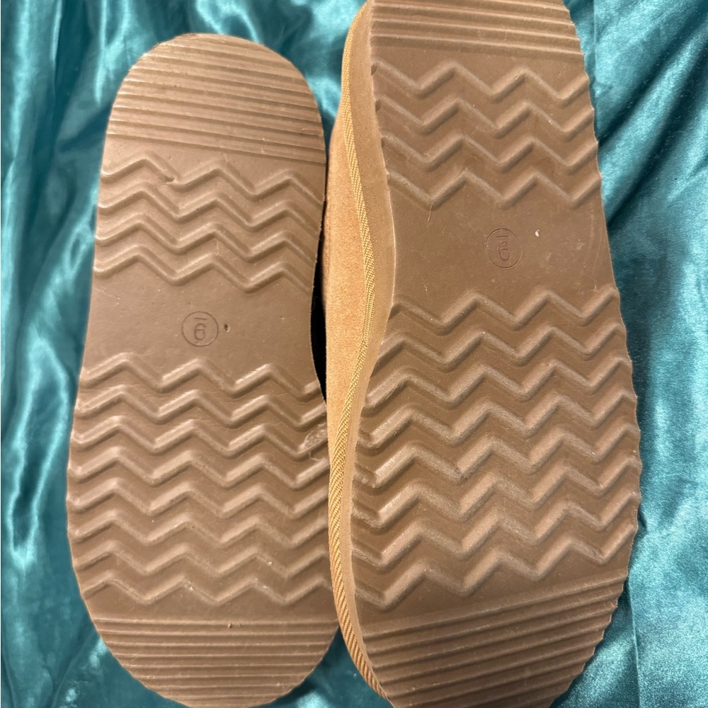 Target Slip On Slippers - Picture 2 of 2